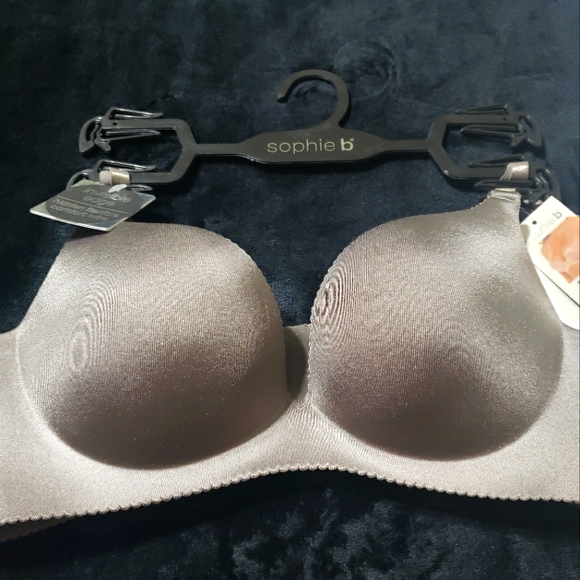 New Sophie B bra - Picture 2 of 4